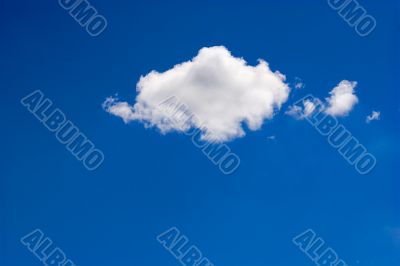 Single simple cloud
