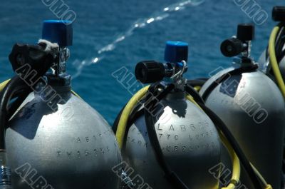 diving tanks