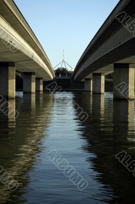 Avenue Bridge