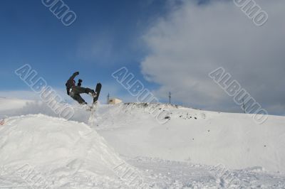 Snowboard jump