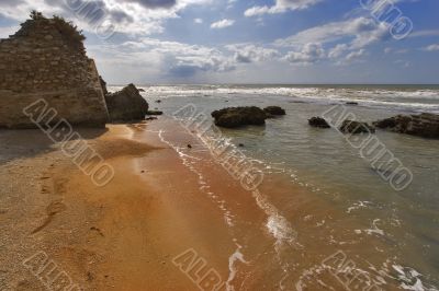 Damp sand