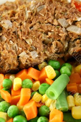 Meatloaf And Vegetables 2