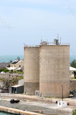 Cement Tanks