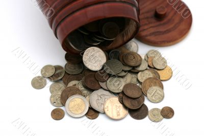 barrel and coins-2