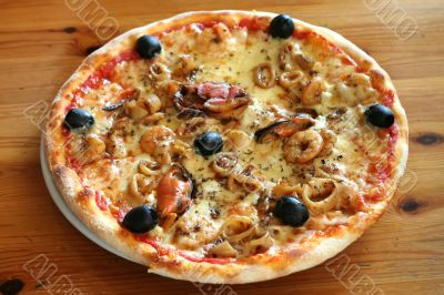 Seafood pizza
