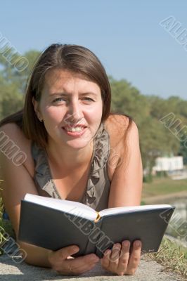girl reads book