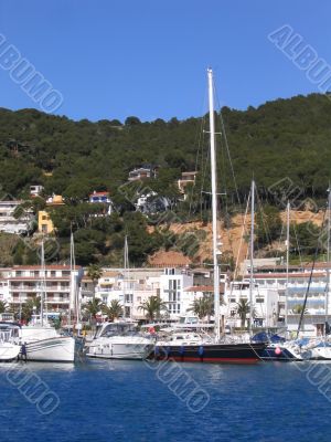Sailing boats and yachts
