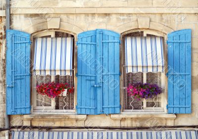 Arles 12
