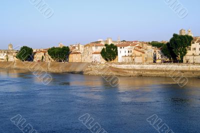 Arles 2