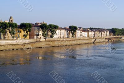 Arles 3