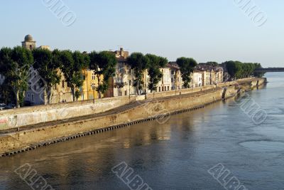 Arles 4