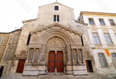 Arles 6
