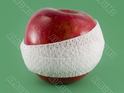 an apple a day keeps the doctor away
