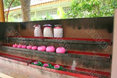 Lotus candles