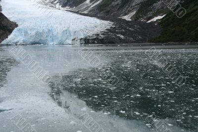 Ice fall from glacier