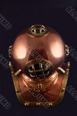 dive helmet