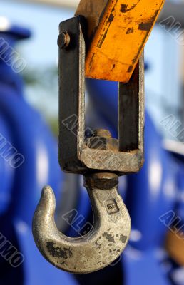 Industrial lift