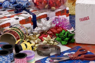 Wrapping presents 1