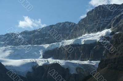Crowfoot Glacier,hanging glacier