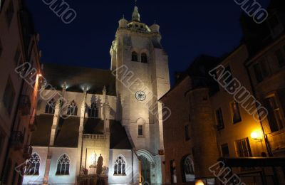 Dole by night
