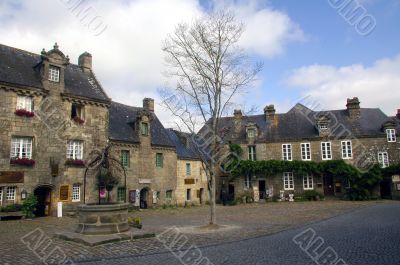Locronan 3