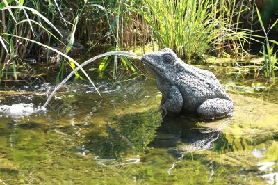 Frog &mdash; fountain 1