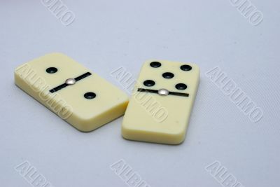 Domino set