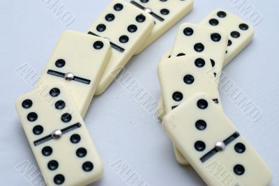 Domino set