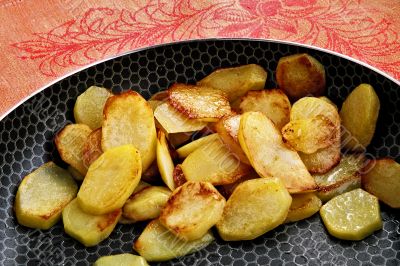 fried potatoes