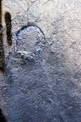 silver colour painted wall