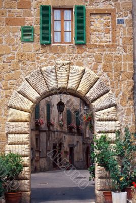 Sorano 4