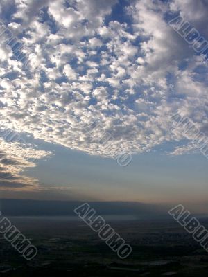 Dead sea sky