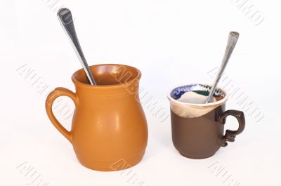 Coffee cup and tea cup