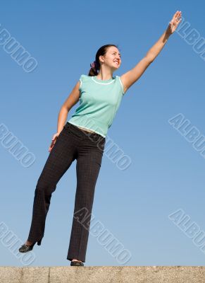 hand upwards