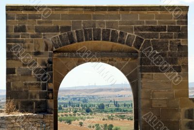 Almudevar - Arch and landscape