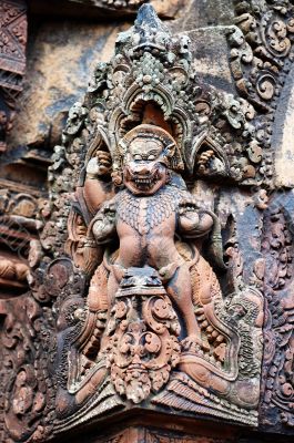 Carving of mandapa at Banteay Sreiz, Cambodia