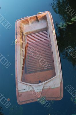 sinking boat