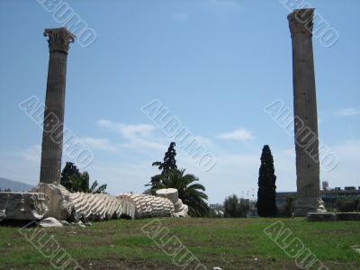 Temple Of Olympian Zeus