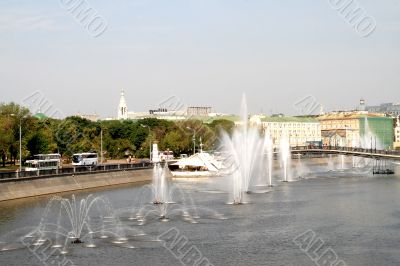 Forms of the large city 1