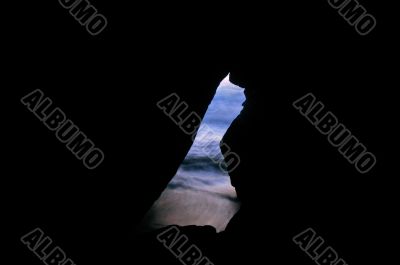 hole in the cave