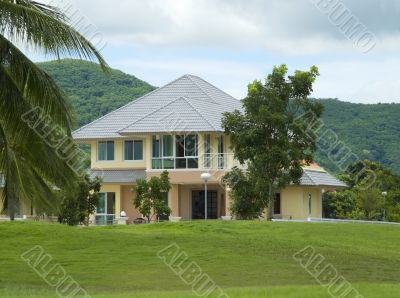 Villa in tropical setting