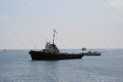 Ship travel