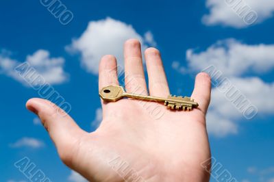 hand transfers the key