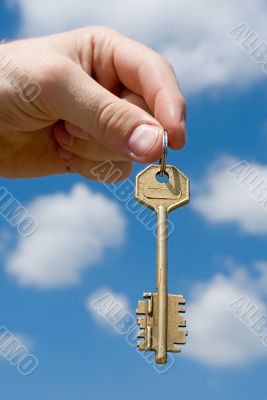 hand transfers the key