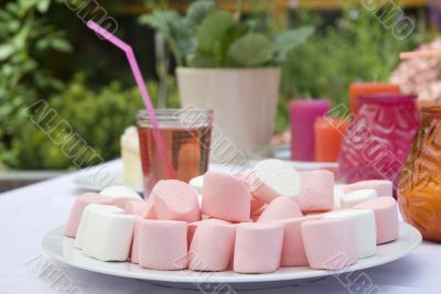 marsh-mellows