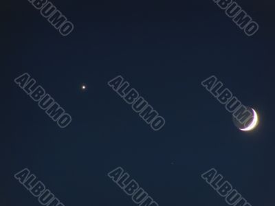 crescent and star