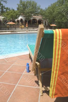 Relaxing bed at swimmingpool