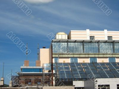 Roof with sun battery