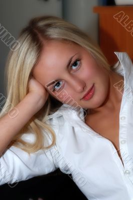 Teen Model / Marketing / Secretary
