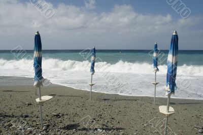 Closed parasols